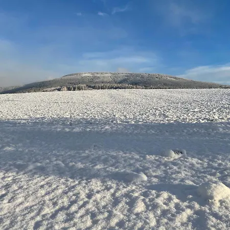 Třicítka Na šťastném Kopci Chalet *