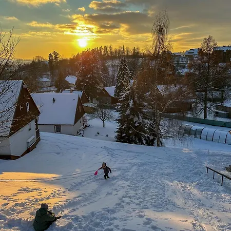 Chalet Třicítka Na šťastném Kopci *