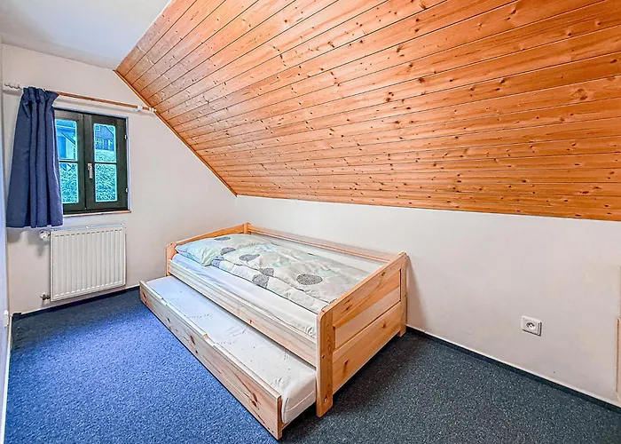 Třicítka Na šťastném Kopci Horská chata Černý Důl